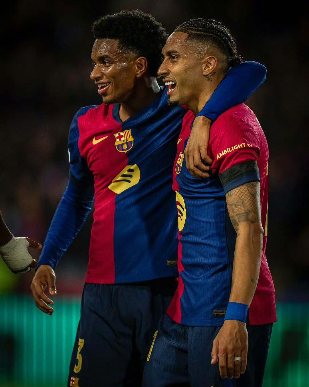 佛罗伦萨强势压制对手，轻松取得胜利