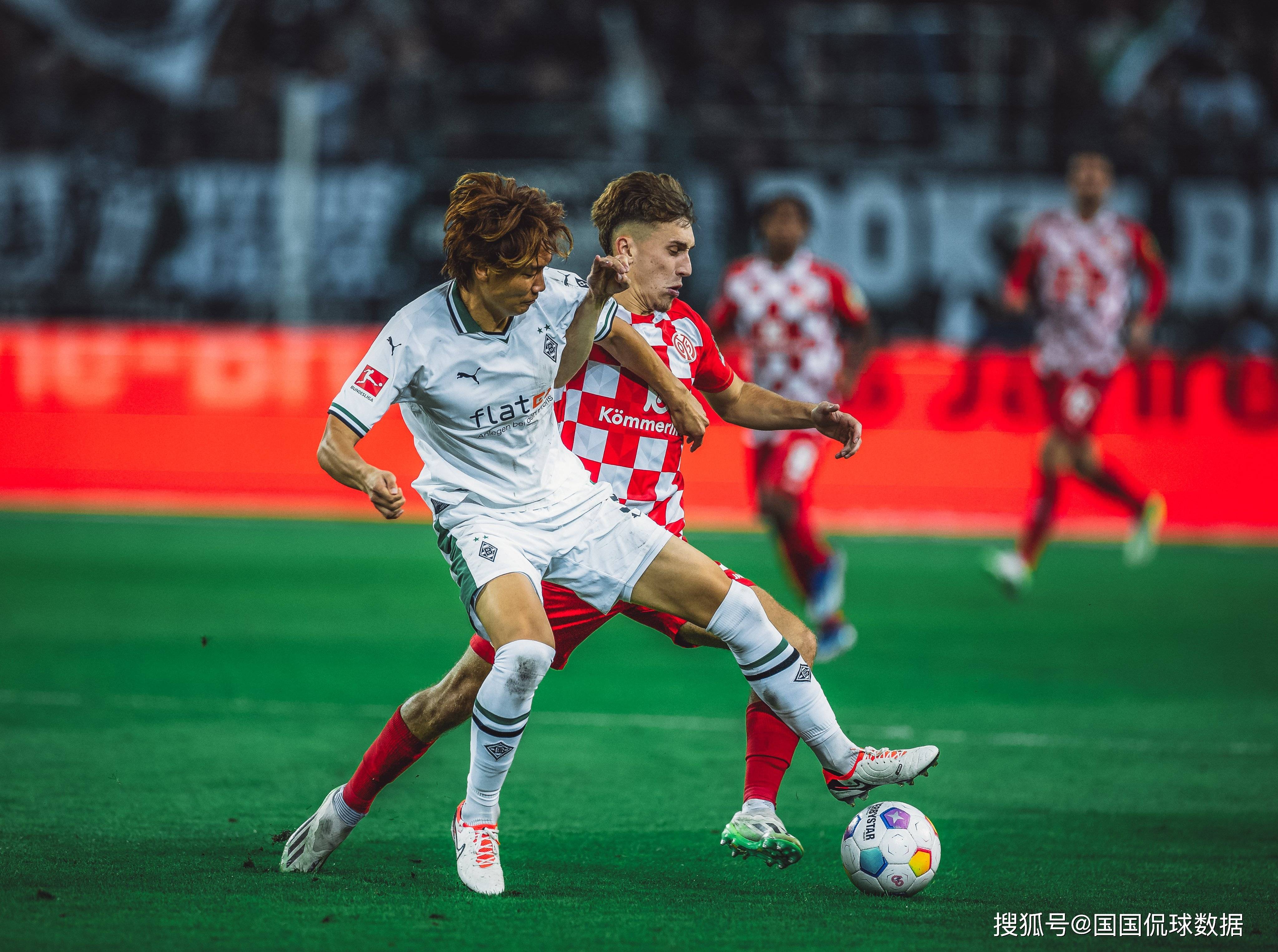 美因茨队取得不败战绩,稳步上升的简单介绍 美因茨队取得不败战绩,稳步上升的简单介绍