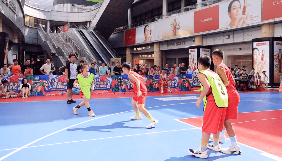 关于海南海口队在比拼中展现出色的篮球技艺的信息