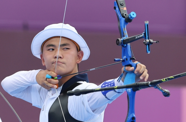 韩国选手在射箭比赛中完美发挥 韩国选手在射箭比赛中完美发挥
