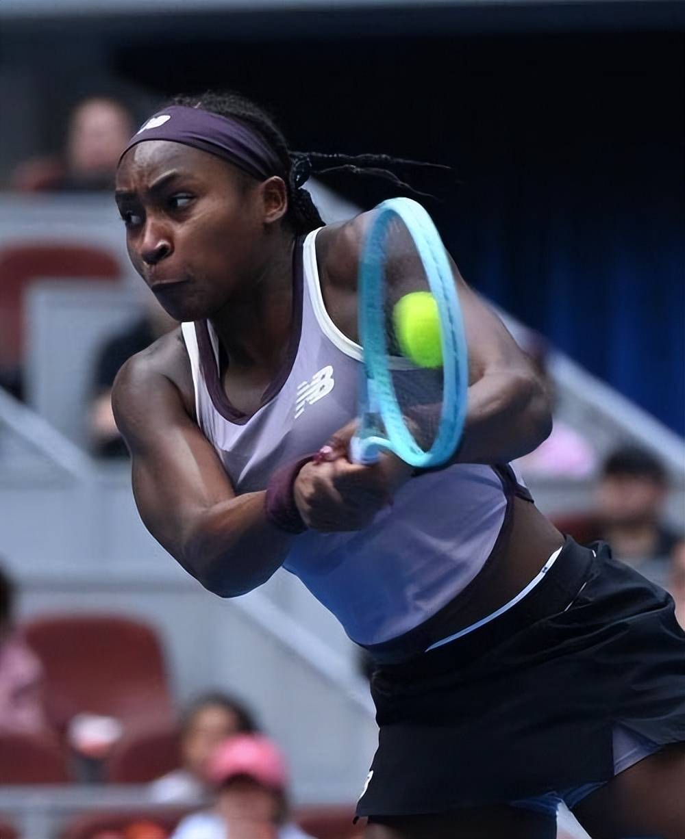 法兰克福接连取胜,联赛头把交椅不可撼动的简单介绍 法兰克福接连取胜,联赛头把交椅不可撼动的简单介绍