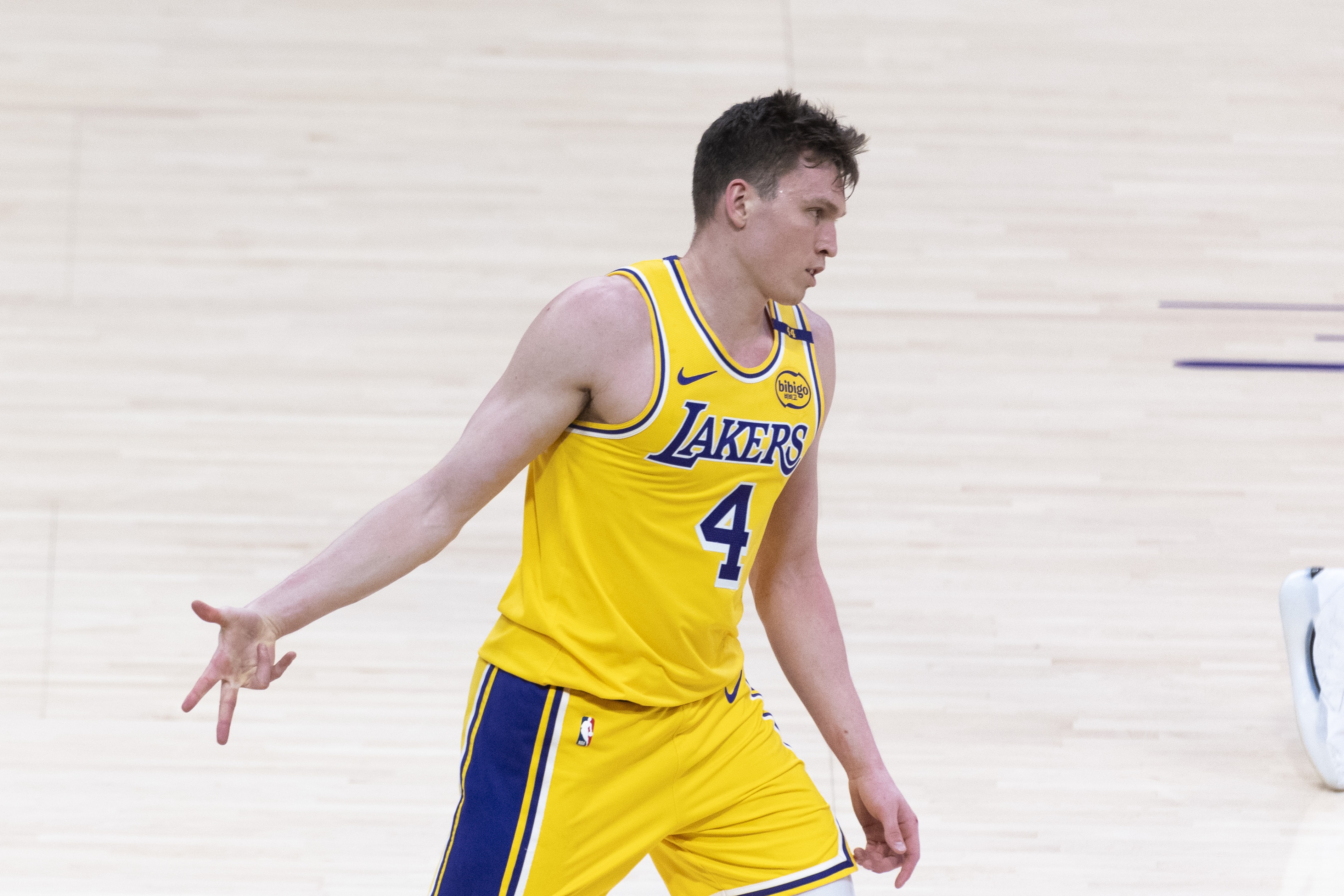 超级替补登场逆转比分,救主大热 超级替补登场逆转比分,救主大热