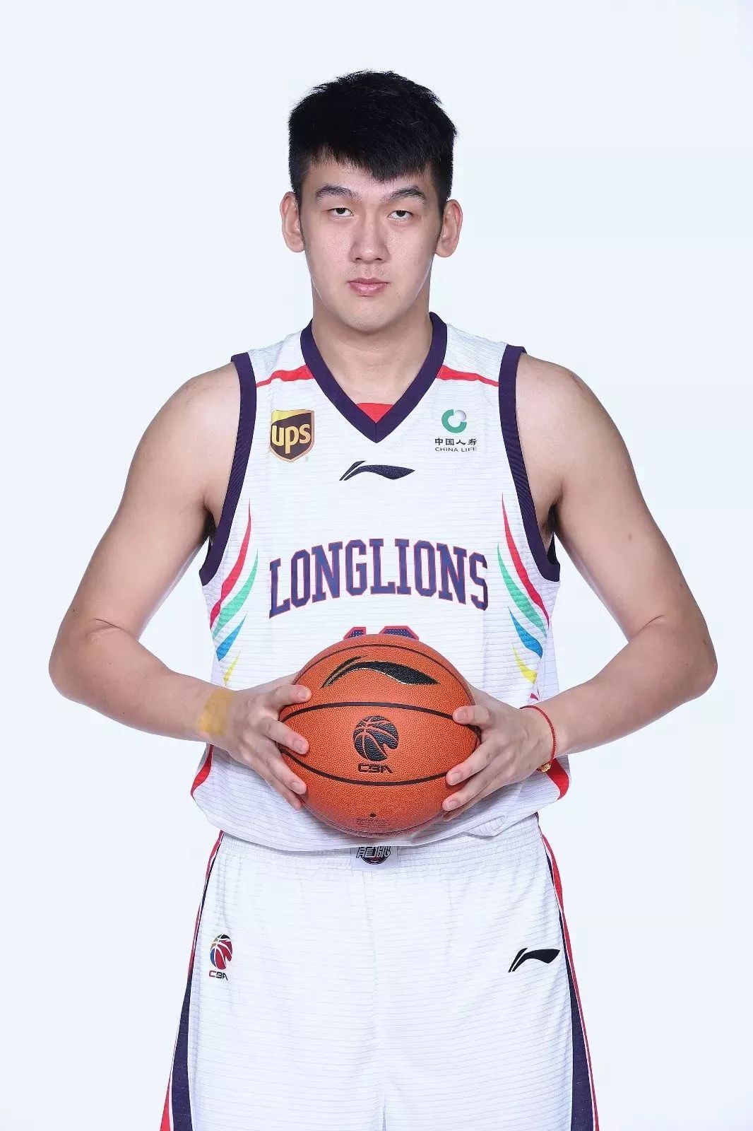 主力阵容整装待发,球队胜利加冕西部榜首!的简单介绍 主力阵容整装待发,球队胜利加冕西部榜首!的简单介绍