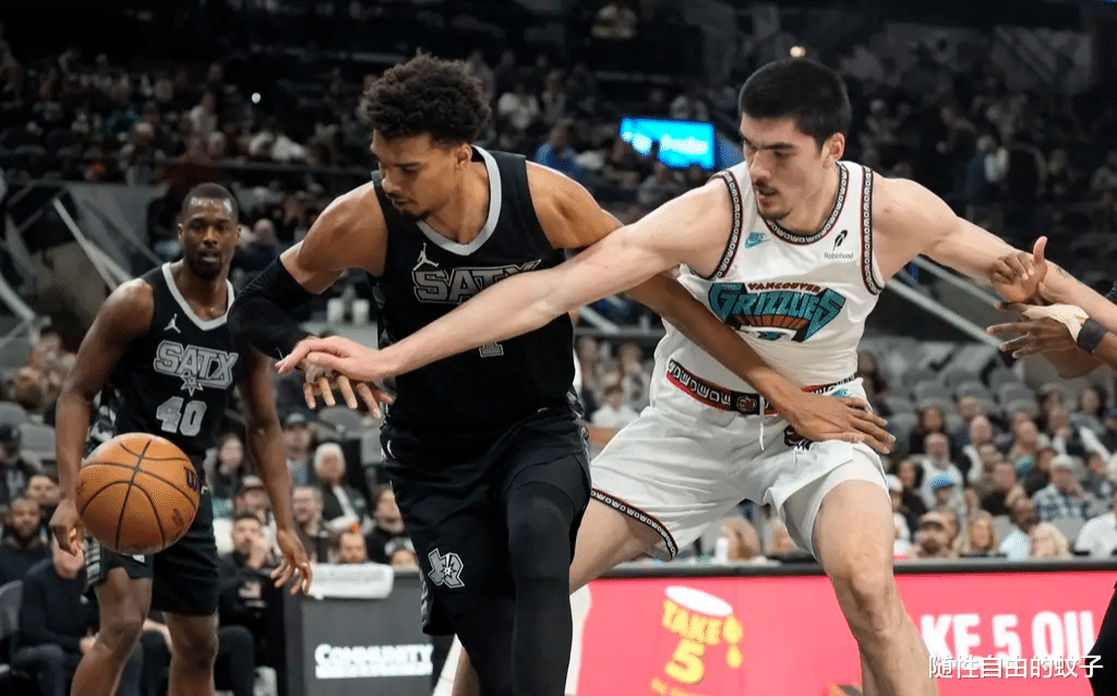 包含马刺惨遭灰熊逆转，失去三连胜的词条