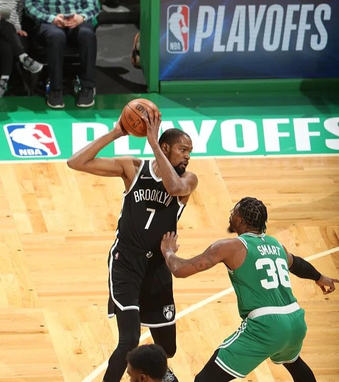 包含篮网击败凯尔特人，杜兰特32分5篮板的词条