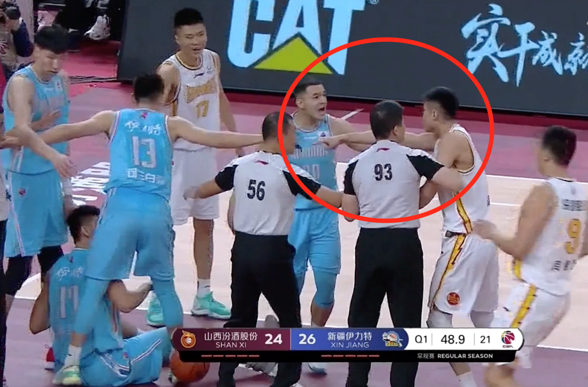 裁判严格执法保证比赛公正，全场球迷满意离场的简单介绍