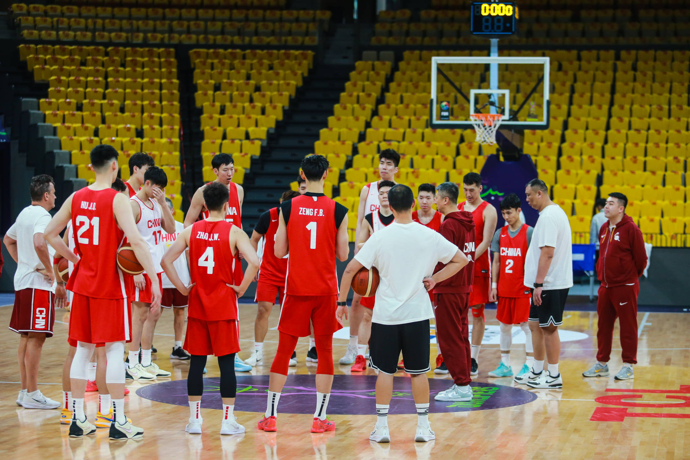 关于全球篮球盛事高潮迭起，球迷狂热参与观赏的信息